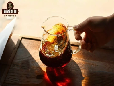 กาแฟดริปทำอย่างไร ขั้นตอนแรกของการชงกาแฟดริปใส่กระดาษกรอง รายละเอียดบทเรียนพื้นฐานการชงกาแฟดริปซื้อเมล็ดกาแฟคั่วระดับไหน