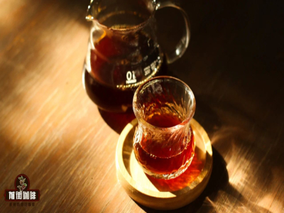 ความขมของกาแฟเกิดจากสารใดและจะหลีกเลี่ยงไม่ให้กาแฟขมเกินไปได้อย่างไร? เมื่อชงกาแฟที่บ้านแล้วขมเกินไป ควรเติมน้ำตาลหรือเติมนม?